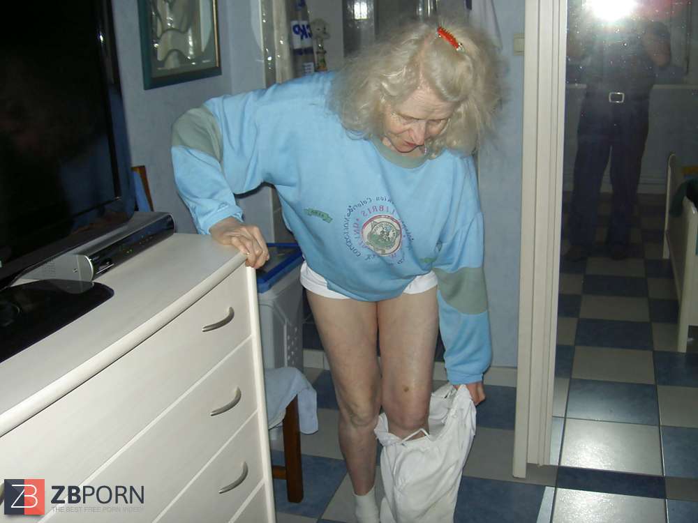 Granny Josee In The Bathroom Zb Porn