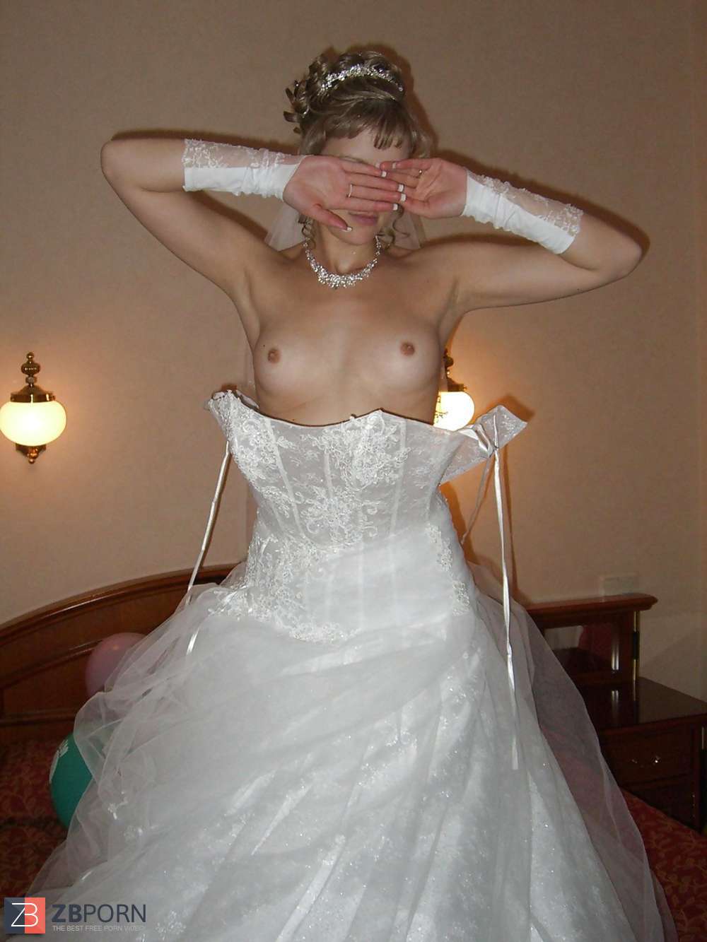 Brides Wedding Voyeur Oops And Uncovered ZB Porn 0 Hot Sex Picture