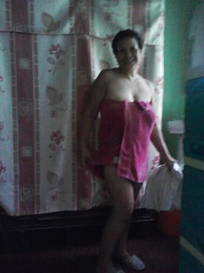 Filipina Nude Whore 35