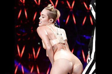 Handsome Nasty Miley Cyrus on MTV VMAs August