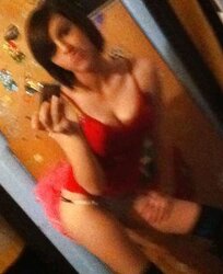 Teenager highly fabulous 18yr old who use to send me her pictures
