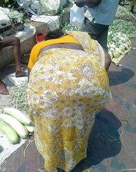 Indian Aunty Arch Over Donk in Saree