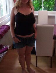 Chubby redhead Part4 in Hotpants and flashing her saggy funbags
