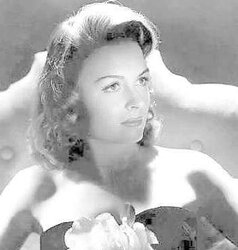 A69 Sensuous Stylish Xciting DONNA REED Excellent Chick
