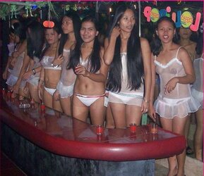 Filipina Bar Chicks