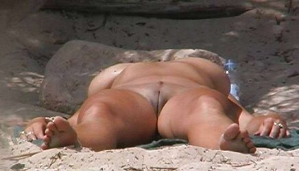 Mature Beach Nudists
