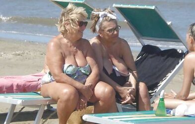 Bikini Grannies