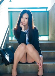 Office gal - Shou Nishino