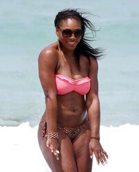 Serena Williams: Bathing Suit Muscle RUMP Pics