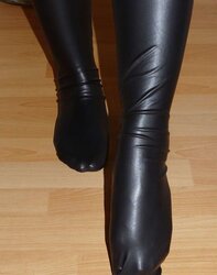 Wifes cool spandex leather wetlook glossy pantyhose