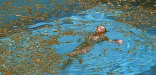Red-Hot Flick 20: SWIMMING POOL