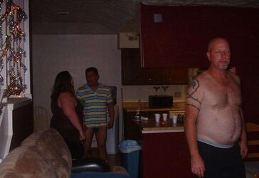 REAL SWINGERS HOMEMADE IMAGES