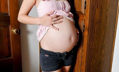 PREGNANT ten - HIGHLY REMARKABLE GF - londonlad