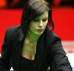 Michaela Tapp snooker referee Fakes and real blend