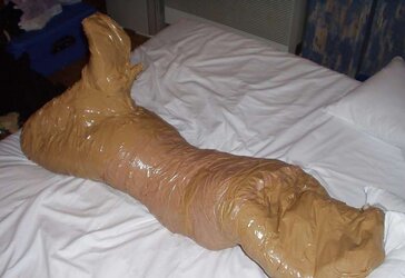 Gauze mummification