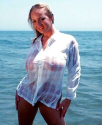 Huge-Titted Beach Poser