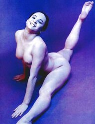 Corina Ungureanu - Nude Romanian Gimnast
