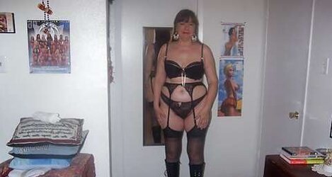 Candy Sue 60 yr old oma jackin PLUMPER granny webcam pictures