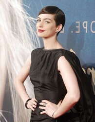 Anne Hathaway Beaver Slide Upskirt