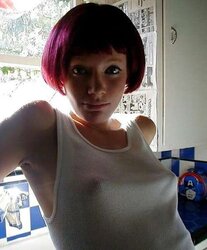Nips - Pokies - Bare-Chested - Downblouse