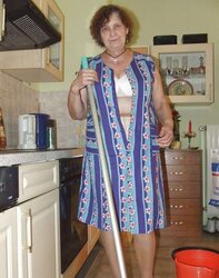 Granny undies on mature ladies