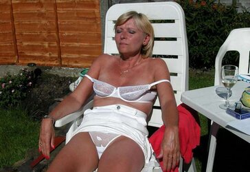 Mature Cocksluts Well-Prepped for Use