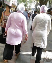 Hijab culo voyeur