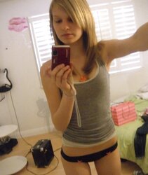 Super-Cute Teenagers From,SmutDates.com