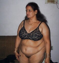 Indian plumper aunty with giant titties
