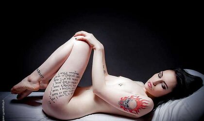 Erotic tatoo