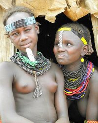 Africa gals display breasts