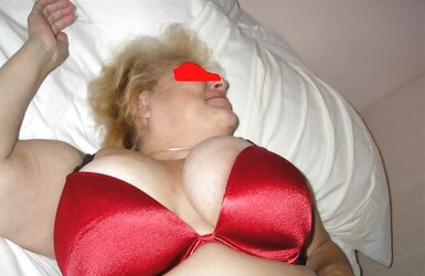 Granny to six. Mature, PLUMPER, Stockings. 70 year old wifey