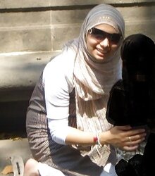 Farhana Bengali Hijabi MUMMY