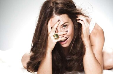 Evangeline Lilly outtakes