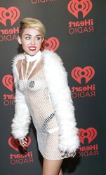 Miley Cyrus iheartradio jamboree