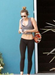 Miley Cyrus belly