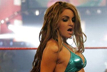 Maria Kanellis WWE Diva mega bevy