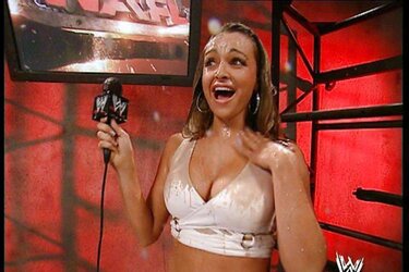 Maria Kanellis WWE Diva mega bevy