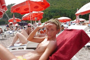 Blondie Gf Lets Liberate On Vacation