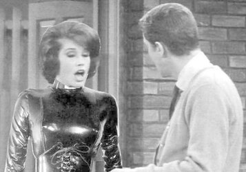 Mary Tyler Moore Legshow plus Fakes