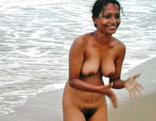 Indian Amateurs - Nude and Bare-Chested