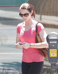 Emily Blunt in pantyhose at a gym in Beverly HillsEmily Blunt