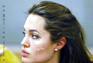 More fakes of Angelina Jolie