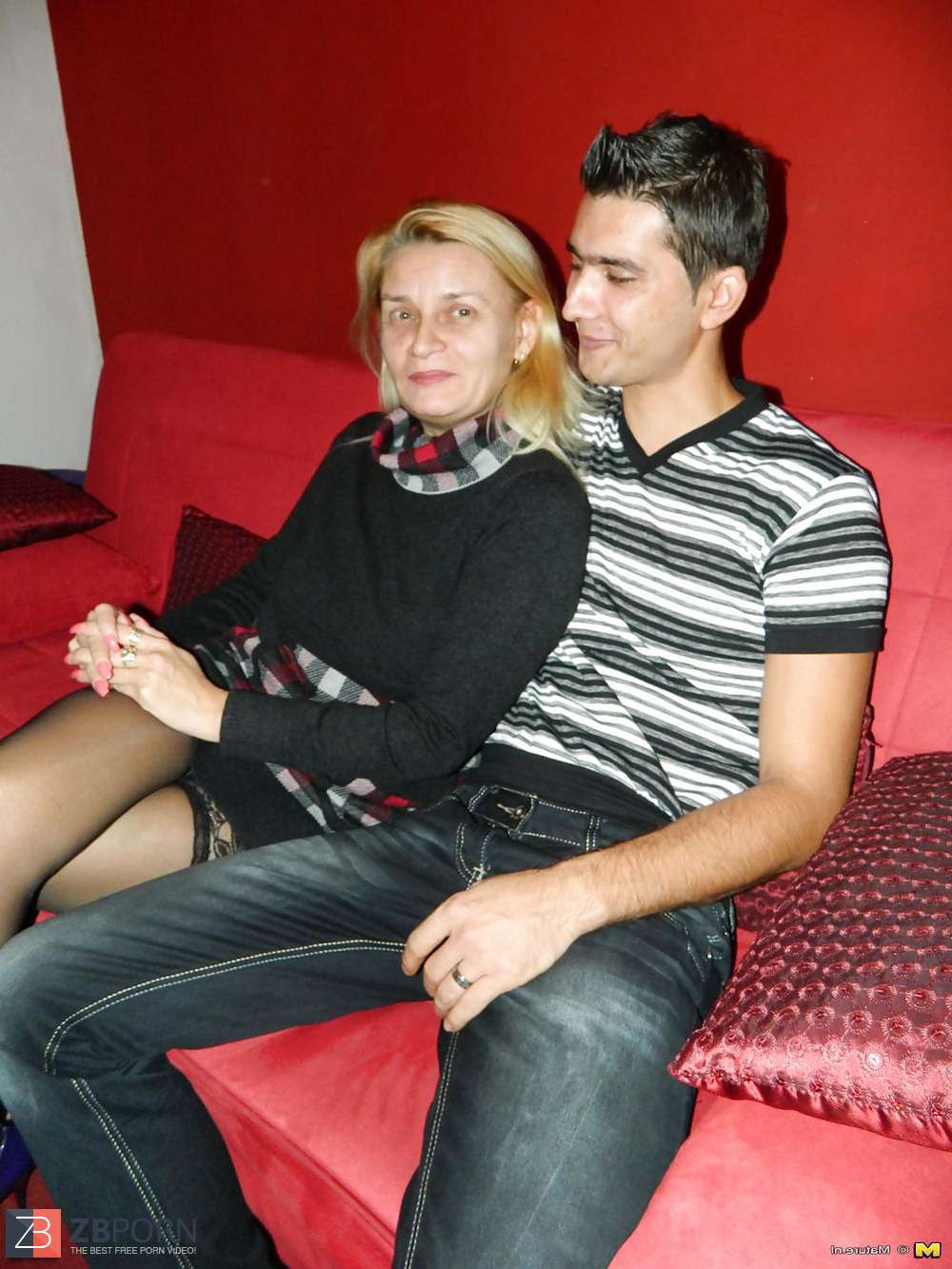 1000px x 1333px - Old mom plays with youthful not her son PART - ZB Porn