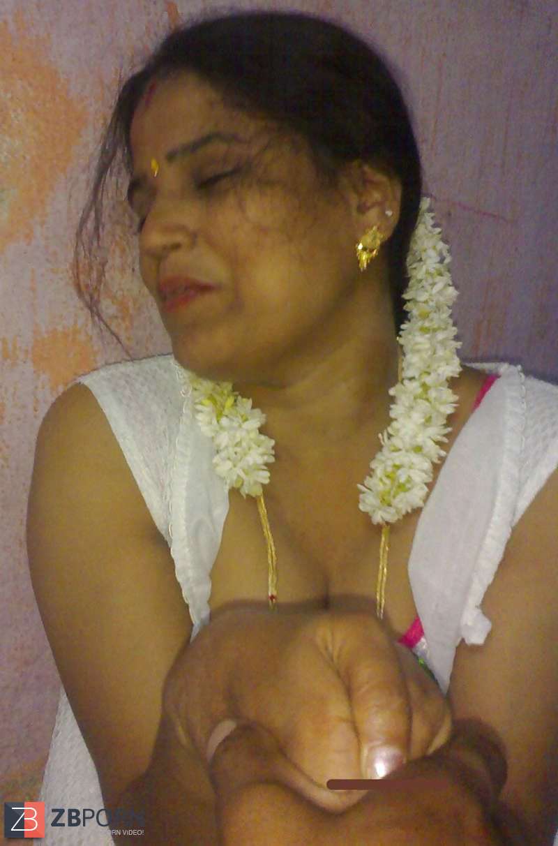 Tamil Aunties Nude Photos - Tamil aunty - ZB Porn