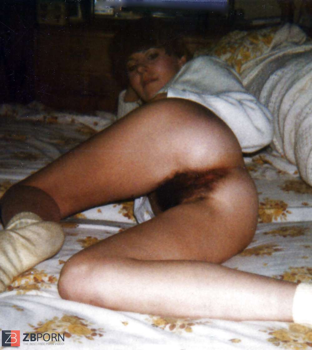 Hairy Pussy Polaroids - Vintage Polaroid Furry Teenager - ZB Porn