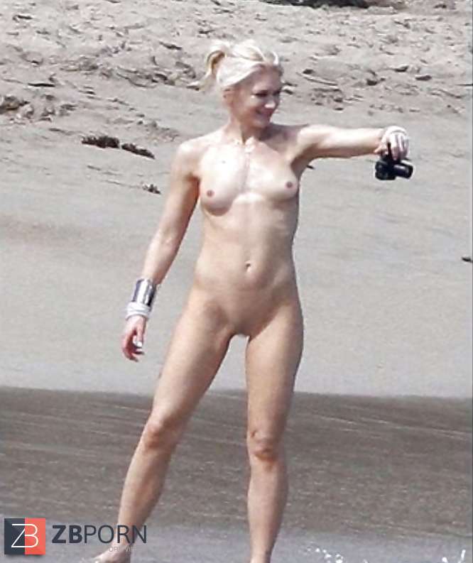 Gwen Stefani On A Bare Beach Zb Porn 0020