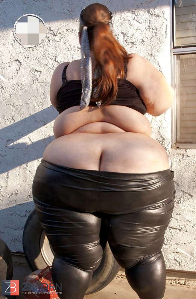 Bbws in spandex, leather or just shining - ZB Porn