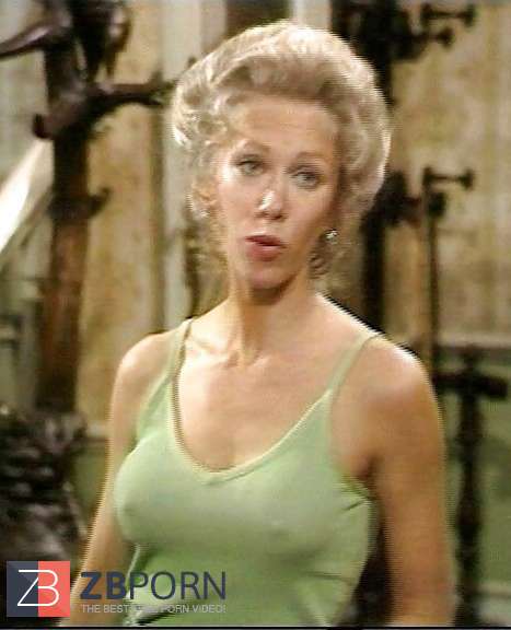 Connie Booth  nackt