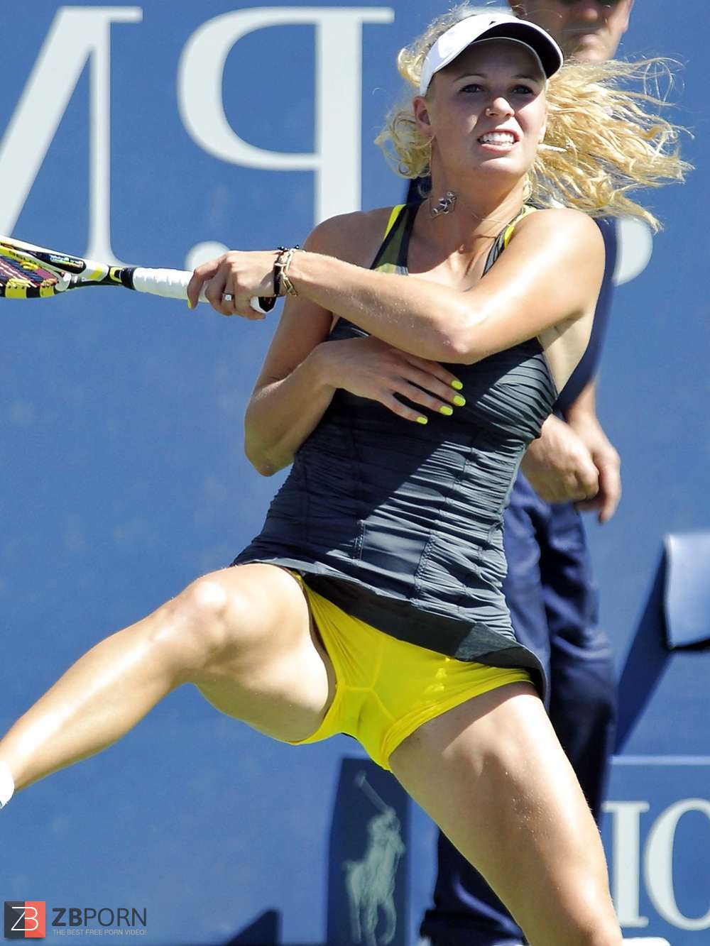 Tennis player cameltoe